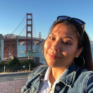 Meet your Posher, Carolyn